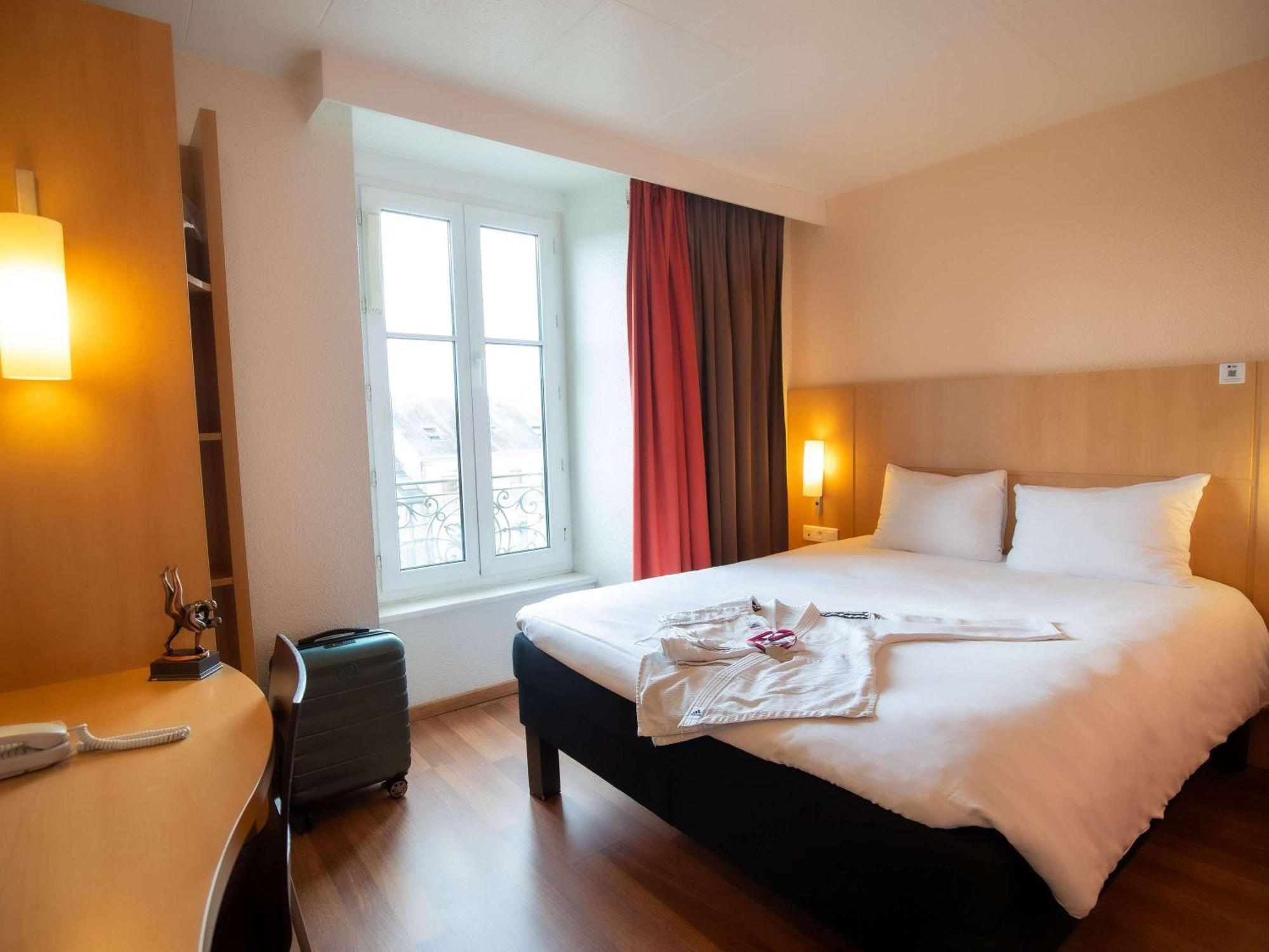 Ibis Limoges Centre Hotell Exteriör bild